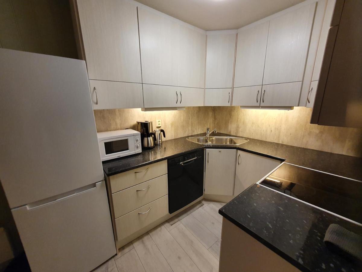 Asveien Apartments. Harstad Ngoại thất bức ảnh